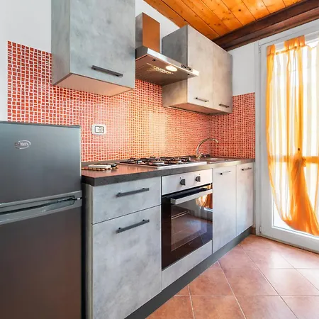 Holiday home Ittiturismo Isola Rossa L'agrumeto *