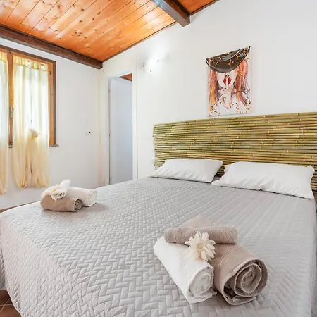 Holiday home Ittiturismo Isola Rossa L'agrumeto Teulada