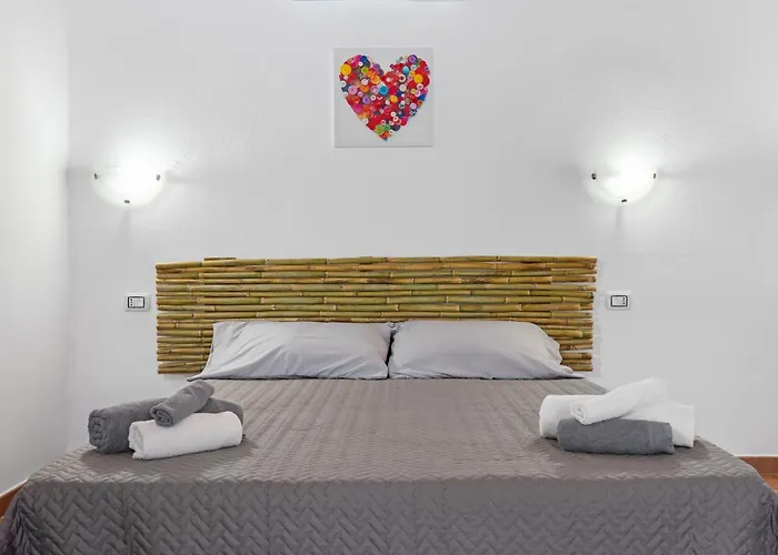 Ittiturismo Isola Rossa L'agrumeto * Teulada